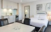 Туры в отель Oaks Melbourne on Collins Suites