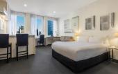 Туры в отель Oaks Melbourne on Collins Suites