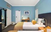 Туры в отель Coogee Bay Hotel
