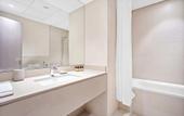 Туры в отель Silkhaus Waters Edge Tower - Yas Island