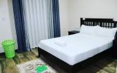 Туры в отель Lux Suites Silverstone  Apartments