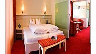 Garni Christine 4*