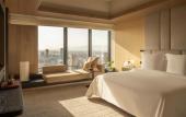 Туры в отель Four Seasons Hotel Osaka