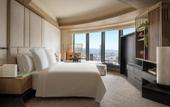 Туры в отель Four Seasons Hotel Osaka