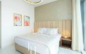 Туры в отель LUX The Marina Vista Beachfront Suite 3