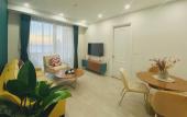 Туры в отель Azure Premium Apartments