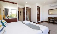 Stylish 3BR Pool Access Villa Argent 9