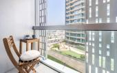 Туры в отель Iconic Marina Stay Cayan Tower 2BR