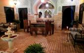 Туры в отель Riad Irhalne