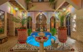 Туры в отель Riad Irhalne