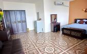 Туры в отель Sea Breeze Guest House