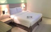 Туры в отель Whiz Prime Hotel Kelapa Gading