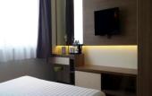 Туры в отель Whiz Prime Hotel Kelapa Gading