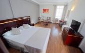 Туры в отель Gold Crest Hotel