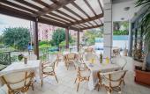 Туры в отель Apartments Villa Petrovac
