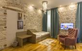 Туры в отель Tifani Luxury Rooms