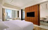 Туры в отель Sheraton Grand Jakarta Gandaria City Hotel