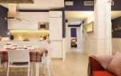 Туры в отель Enjoybcn Colon Apartments