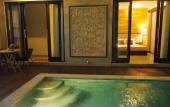 Туры в отель The Royal Grande Villa