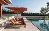 Туры в отель The Iman Villa