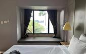 Туры в отель HIP Seaview Resort at Phi Phi