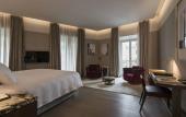 Туры в отель Fendi Private Suites