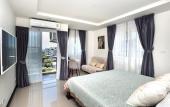 Туры в отель Beach 7 Condo by GrandisVillas