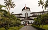 Туры в отель Hotel Santika Bandung