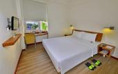 Туры в отель Whiz Hotel Malioboro Yogyakarta