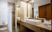 Туры в отель Holiday Inn Express Nuevo Laredo by IHG