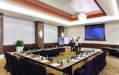 Туры в отель Novotel Mumbai Juhu Beach Hotel