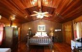 Туры в отель Kaengkrachan Boathouse Paradise Resort