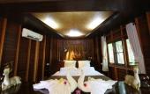 Туры в отель Kaengkrachan Boathouse Paradise Resort