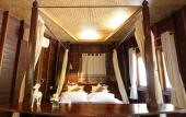 Туры в отель Kaengkrachan Boathouse Paradise Resort
