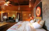 Туры в отель Kaengkrachan Boathouse Paradise Resort