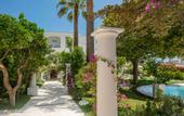 Туры в отель Pazziella Garden & Suites