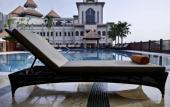 Туры в отель DoubleTree by Hilton Putrajaya Lakeside