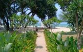 Туры в отель Swiss-Grand Beach Resort Kuantan