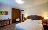 Туры в отель Hotel Cresta et Duc