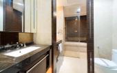Туры в отель Yicheng Pazhou Poly World Trade Centre Apartment