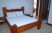 Туры в отель Cowrie Shell Beach Apartments