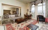 Туры в отель Loft Champs Elysees