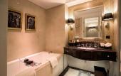 Туры в отель The Trans Luxury Hotel