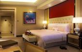 Туры в отель The Trans Luxury Hotel