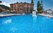 Туры в отель Flora Palm Resort