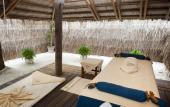 Туры в отель Diamonds Athuruga Maldives Resort & Spa