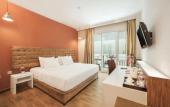 Туры в отель The Rivavi Legian