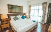 Туры в отель Tunamaya Beach & Spa Resort Tioman Island