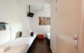 Туры в отель easyHotel Amsterdam City Centre South