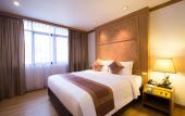 Туры в отель The Tarntawan Hotel Surawong Bangkok